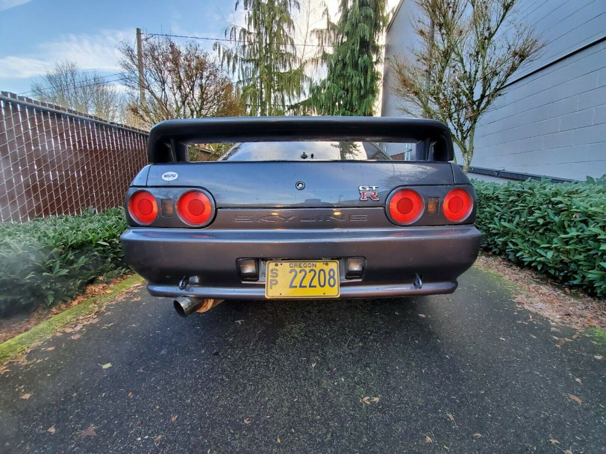 1989 KH2 - Gun Grey Metallic Nissan GT-R Coupe