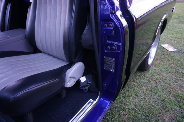 1970 Black/Purple Chevrolet C-10 Coupe