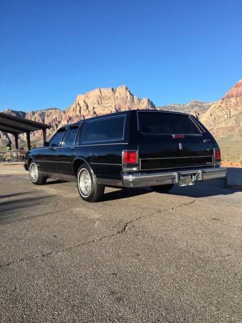 1986 Black Oldsmobile Custom Cruiser Wagon