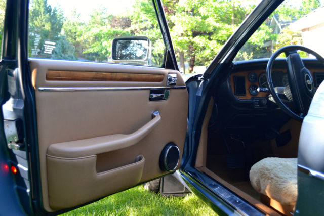 1987 Blue Jaguar XJ6 Sedan