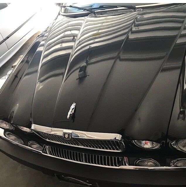 1986 Black Jaguar XJ6 Sedan