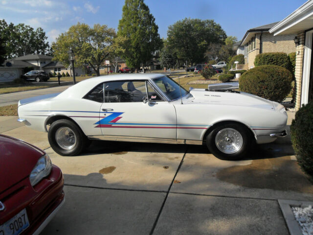 1967 White Chevrolet Camaro Coupe