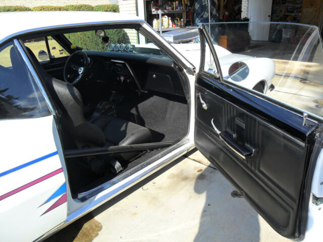 1967 White Chevrolet Camaro Coupe