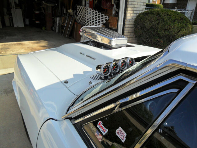 1967 White Chevrolet Camaro Coupe