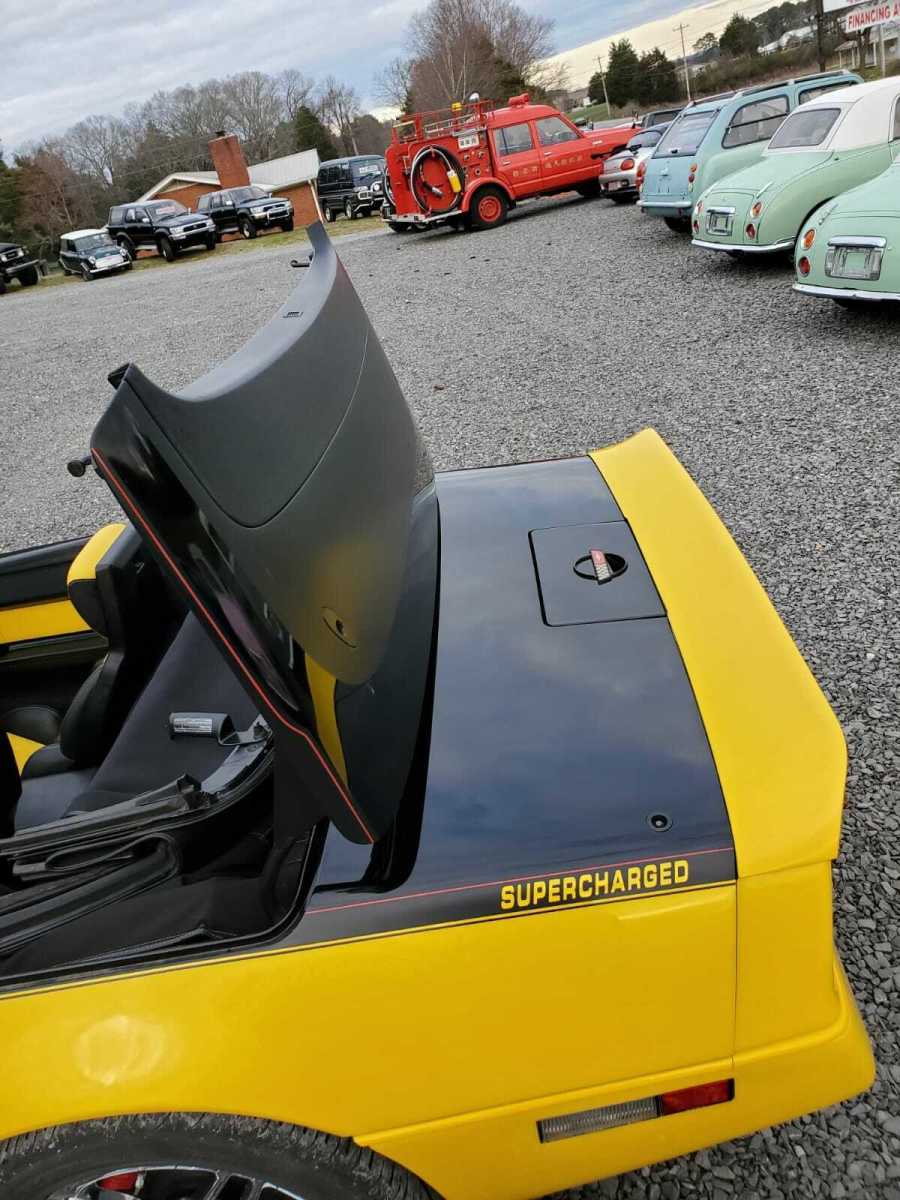 1989 Yellow Chevrolet Corvette Convertible