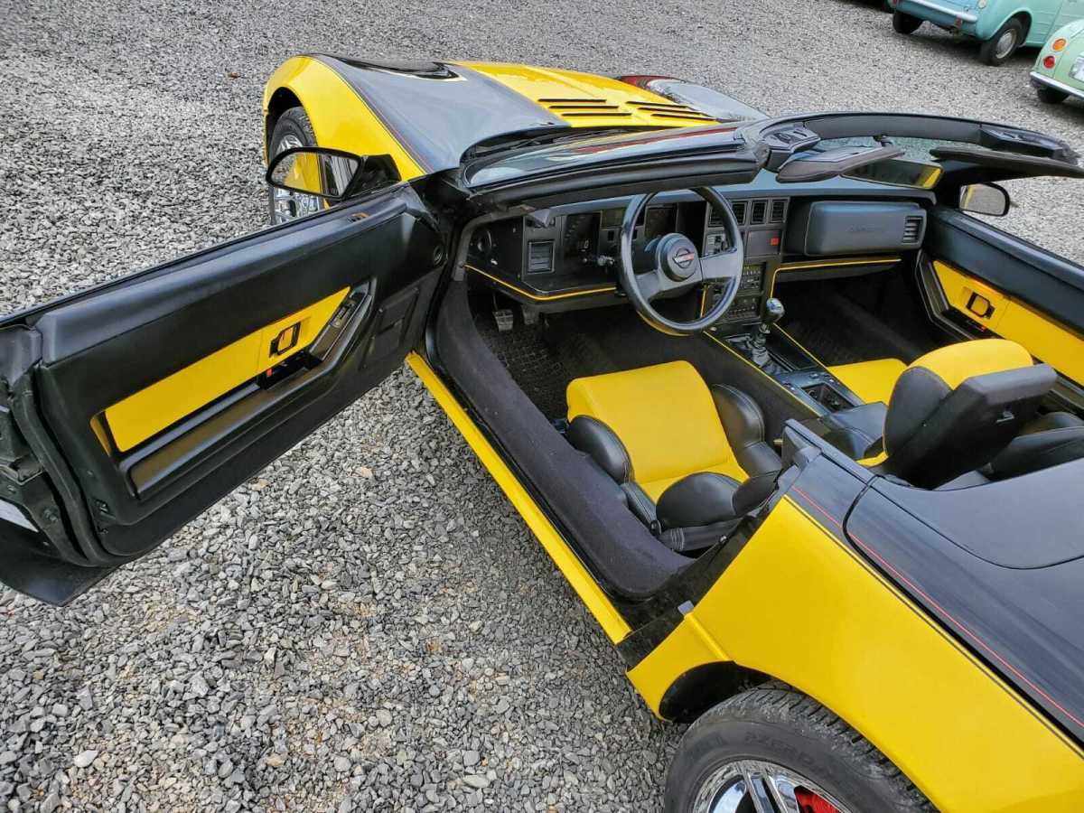 1989 Yellow Chevrolet Corvette Convertible