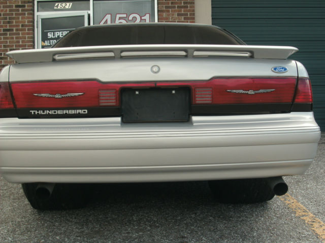 1991 Silver Ford Thunderbird Coupe