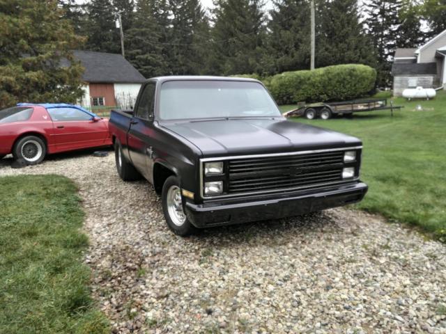 1982 Black Chevrolet C-10