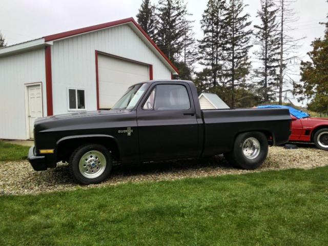 1982 Black Chevrolet C-10