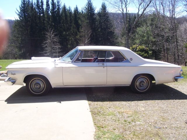 1963 White Chrysler 300 Series Coupe