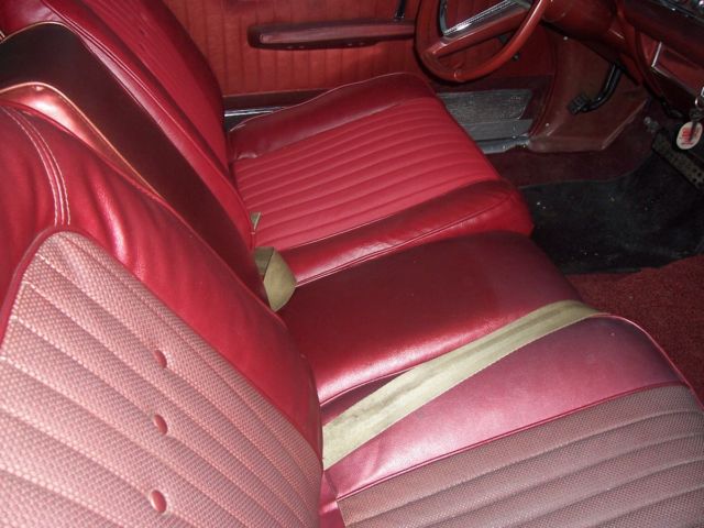 1963 White Chrysler 300 Series Coupe