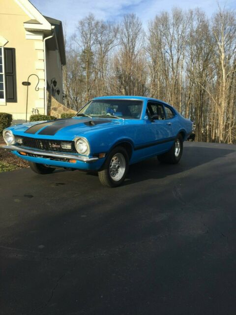 1971 Blue Ford maverick 2 dr
