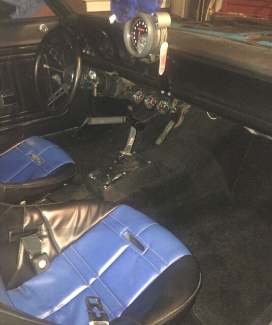 1971 Blue Ford maverick 2 dr