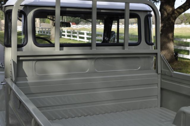 1972 Tan Toyota Land Cruiser Pickup