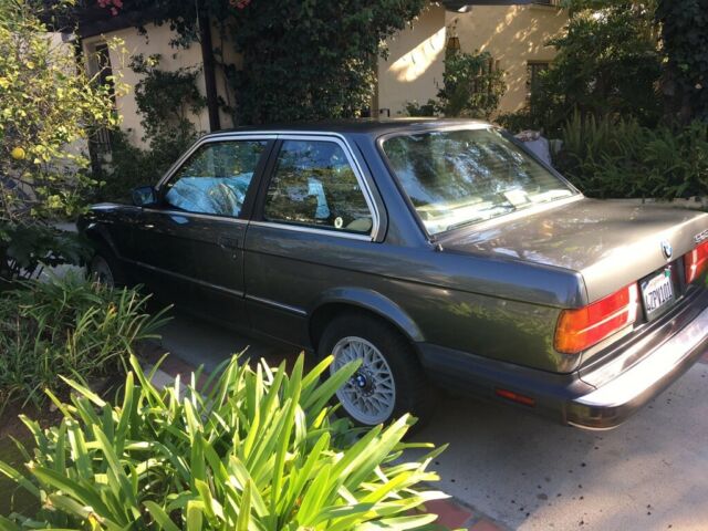 1987 Gray BMW 3-Series Coupe