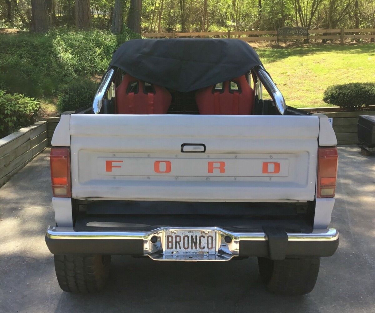 1987 Gray Ford Bronco II