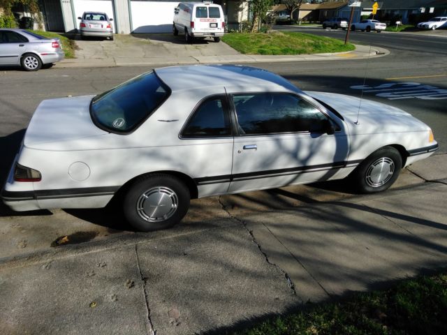 1988 Gray Ford Thunderbird Coupe