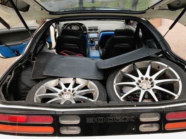 1993 White Nissan 300ZX Coupe
