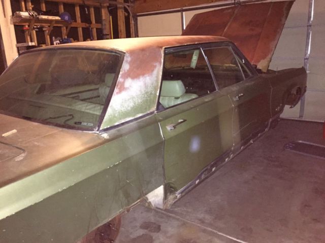 1968 Chrysler New Yorker