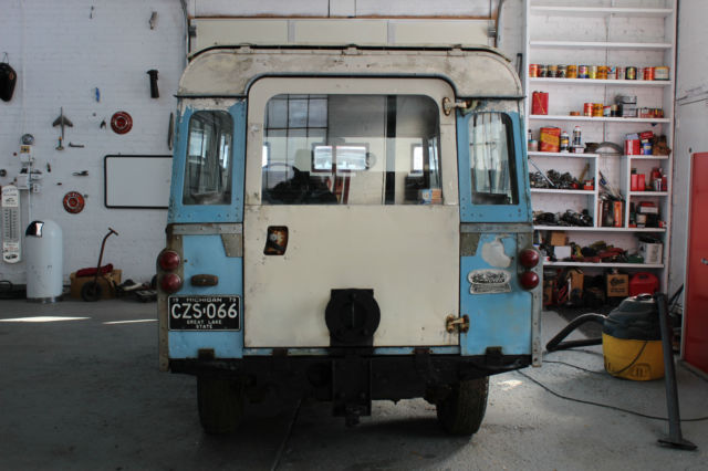 1963 Land Rover SERIES II A 109