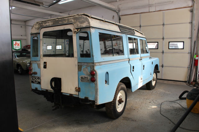 1963 Land Rover SERIES II A 109