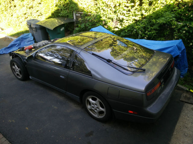1990 Gray Nissan 300ZX