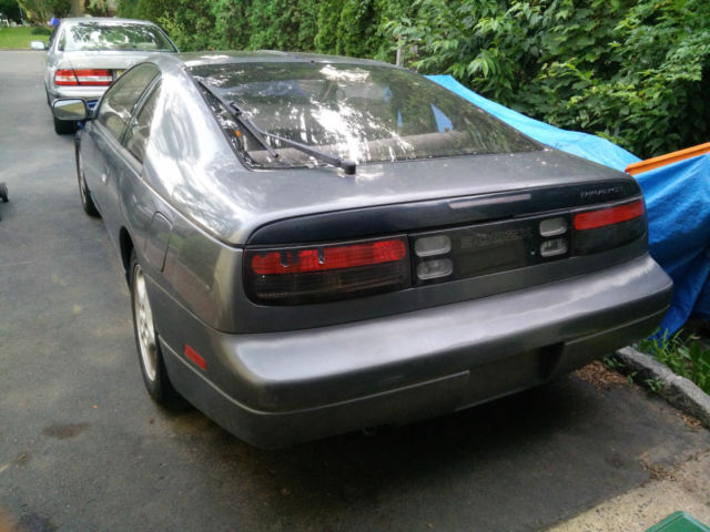 1990 Gray Nissan 300ZX
