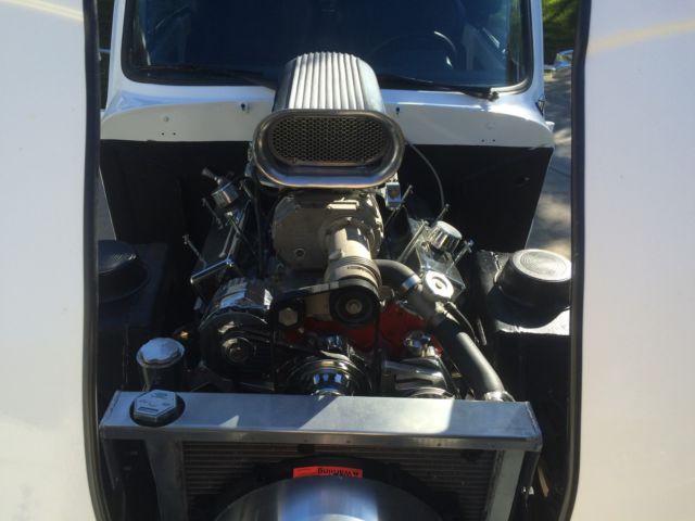 1973 White Volkswagen Beetle - Classic Convertible