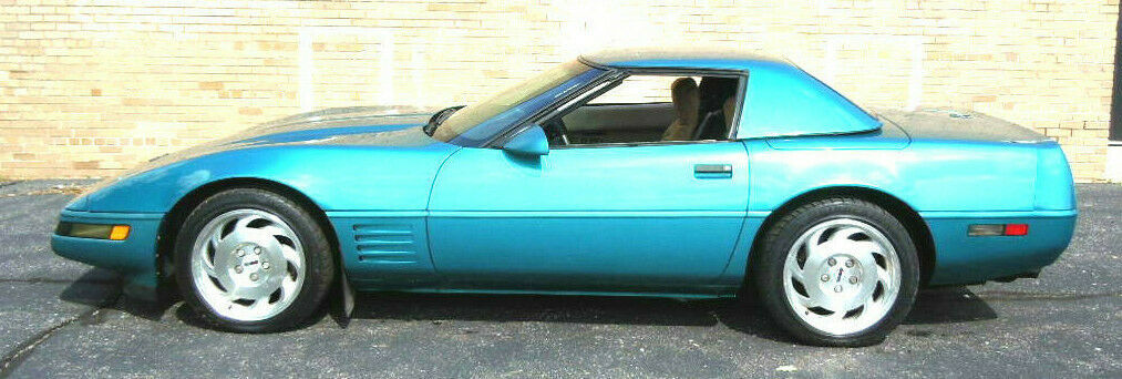 1992 Quasar metalic Chevrolet Corvette Convertible