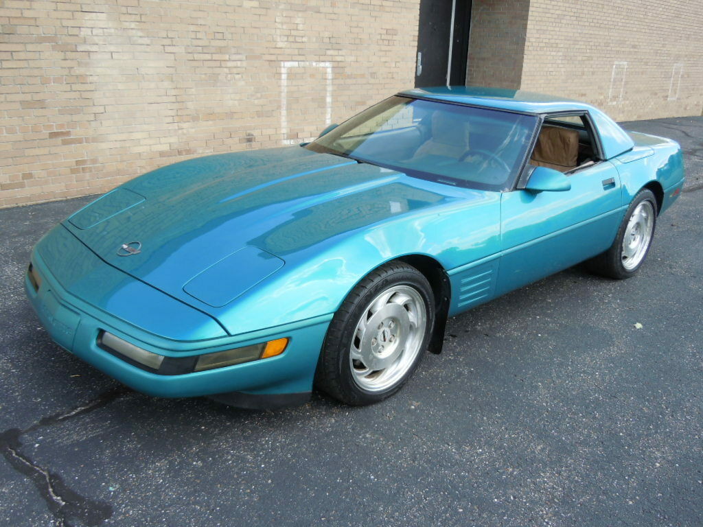 1992 Quasar metalic Chevrolet Corvette Convertible