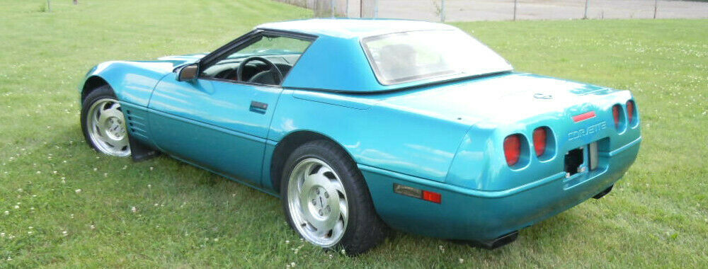 1992 Quasar metalic Chevrolet Corvette Convertible