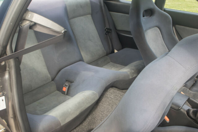 1990 Gray Nissan GT-R Coupe