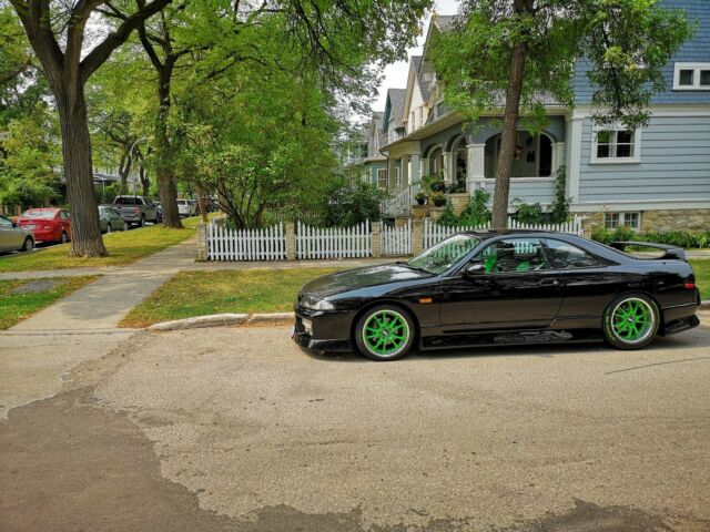 1993 Black Nissan GT-R Coupe