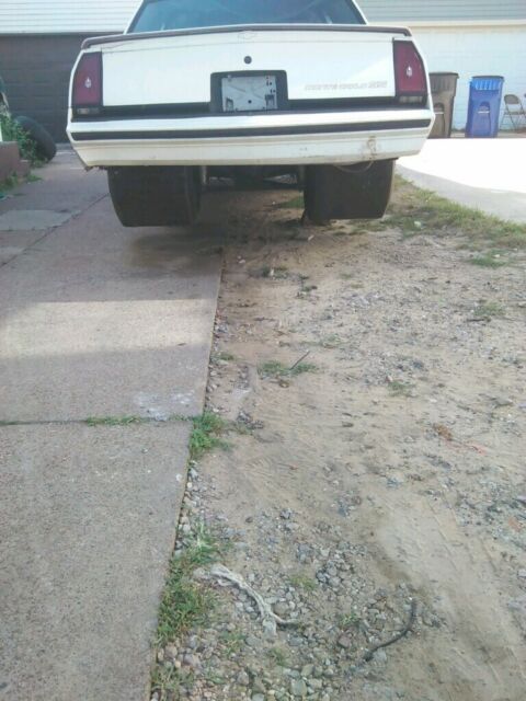 1985 Chevrolet Monte Carlo 2dr