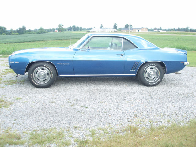 19690000 Lemans Blue Chevrolet Camaro
