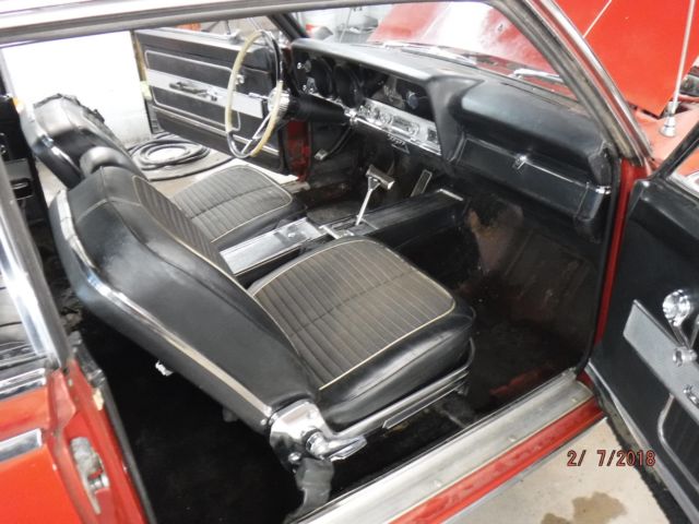 1965 red/black AMC Marlon