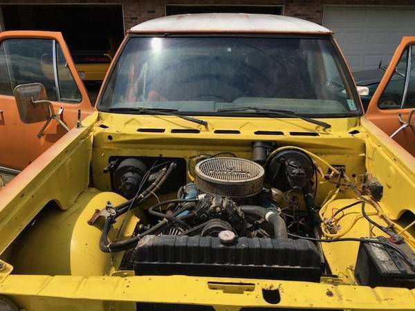 1976 Orange Dodge Ramcharger