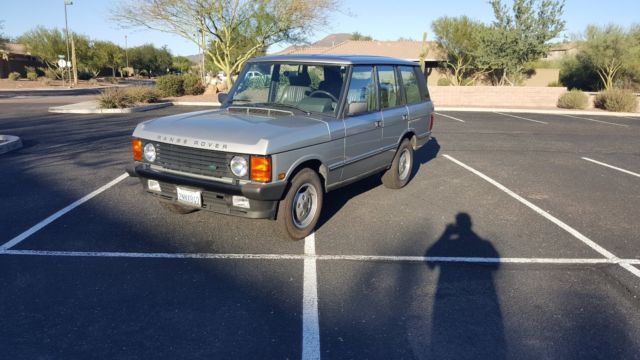 1989 Silver Land Rover Range Rover SUV