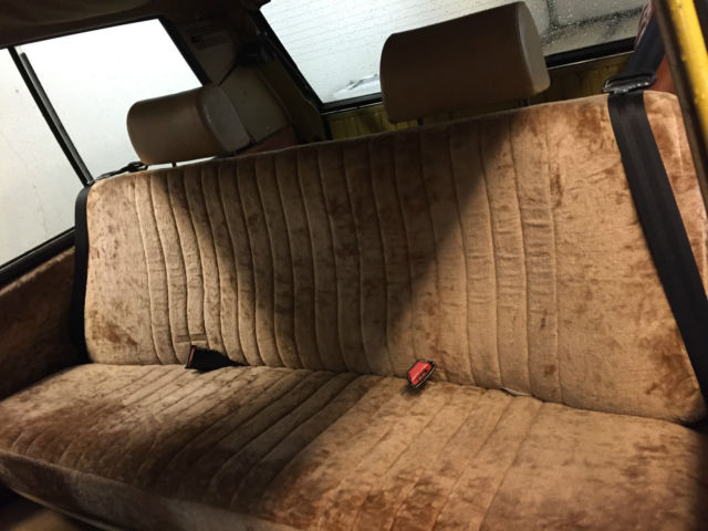1972 Bahama Gold Land Rover Range Rover