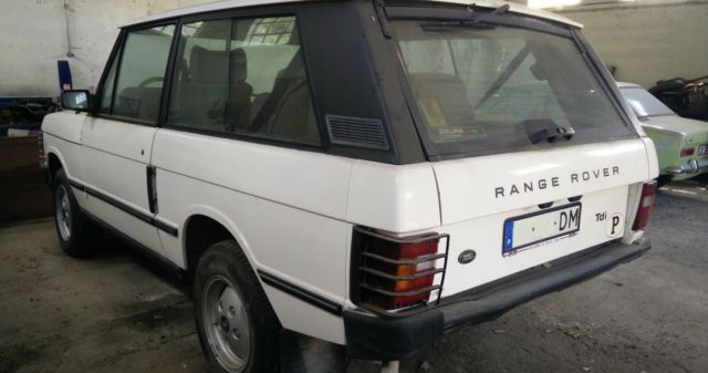 1994 White Land Rover Range Rover SUV