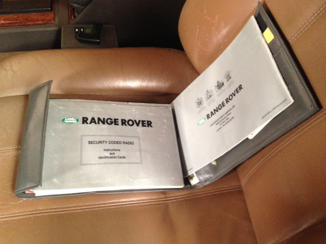 1993 Alpine White Land Rover Range Rover SUV