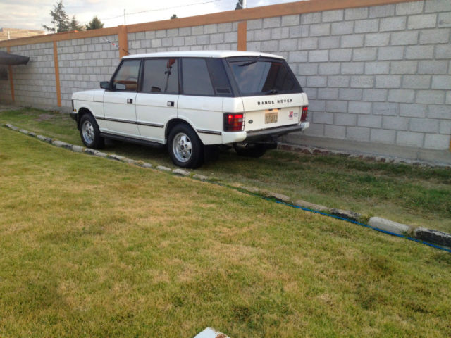 1993 Alpine White Land Rover Range Rover SUV