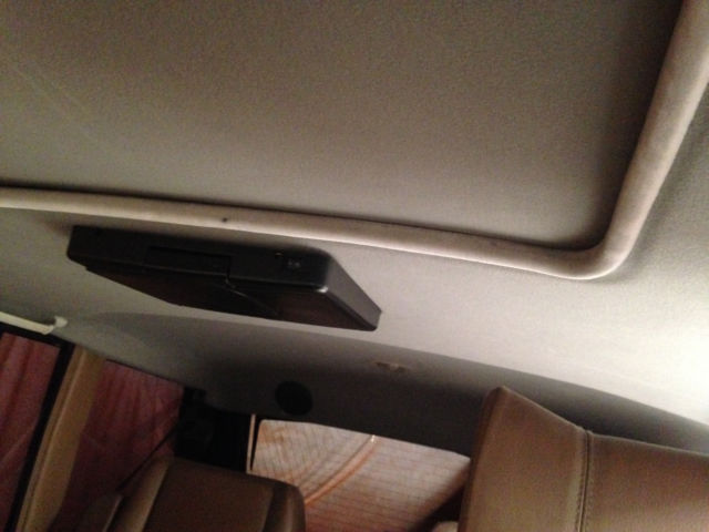 1993 Alpine White Land Rover Range Rover SUV