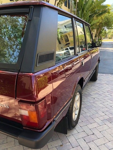 1991 White Land Rover Range Rover SUV
