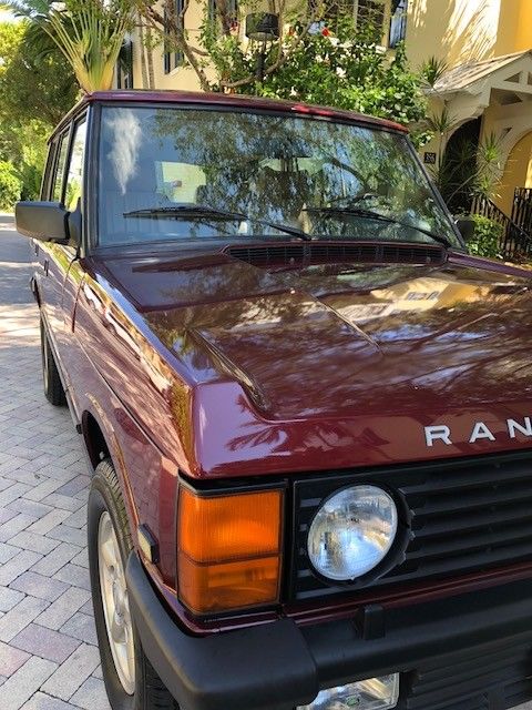 1991 White Land Rover Range Rover SUV