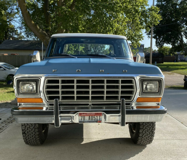 1979 Blue Ford F-350 Extended Cab Pickup