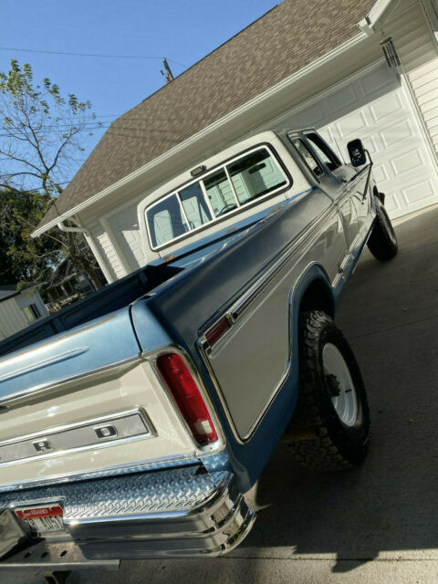 1979 Blue Ford F-350 Extended Cab Pickup