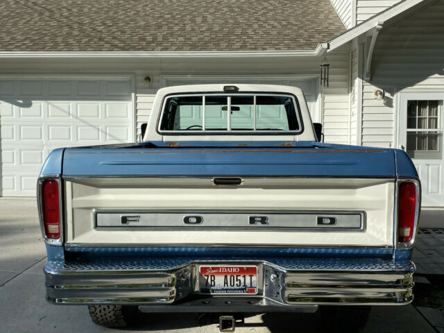 1979 Blue Ford F-350 Extended Cab Pickup