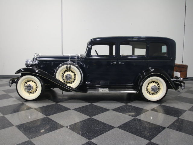 1932 Blue Chrysler CP8 Sedan