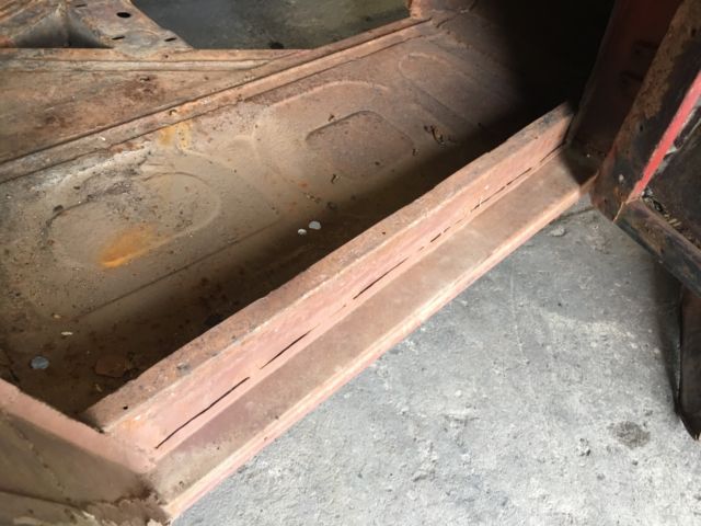 1955 Brown Austin Healey 100/4 Convertible